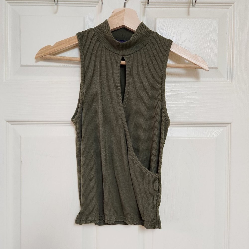 Aeropostale Cropped Turtleneck Blouse W/ Cut out